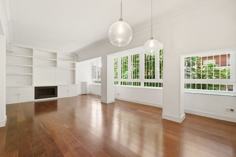 Calle Amado Nervo, Retiro, Madrid — Horlux Homes