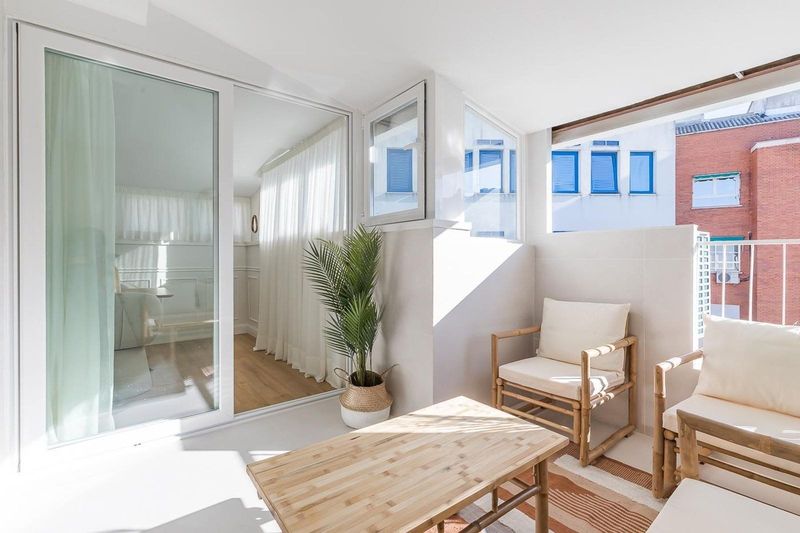 Ático en Calle Santísima Trinidad, Chamberí, Madrid — Horlux Homes